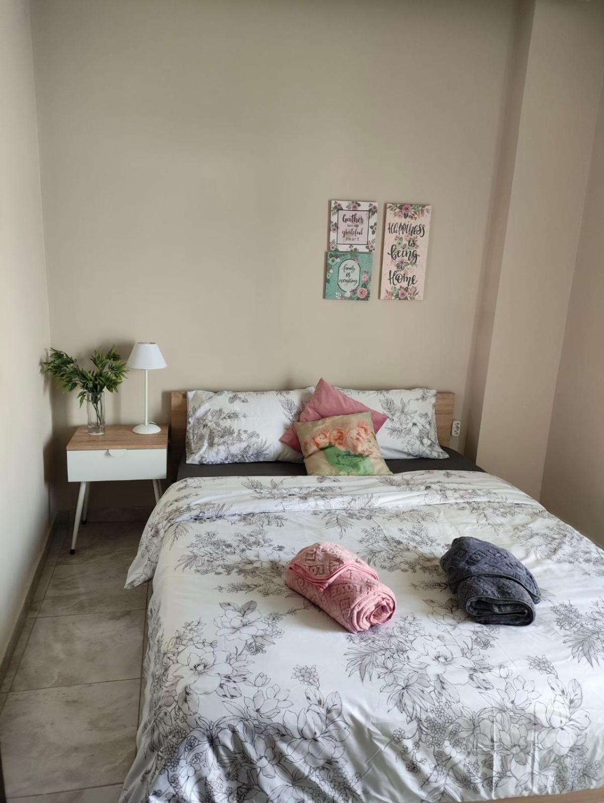 埃泽萨Downtown Comfy公寓 外观 照片